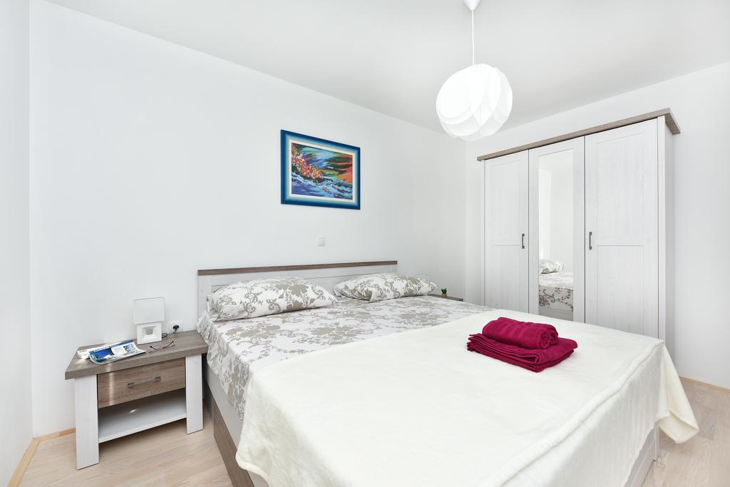 Apartman Kresan Sukosan Luaran gambar
